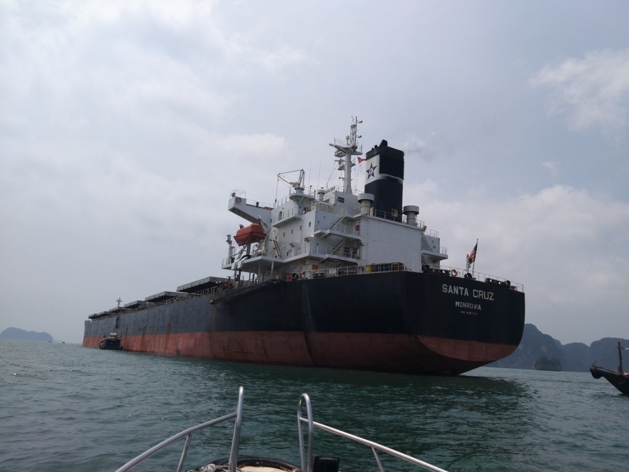 Tầu Santa cruz ngô cảng CICT