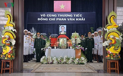 Lễ viếng nguyên Thủ tướng Phan Văn Khải theo nghi thức Quốc tang